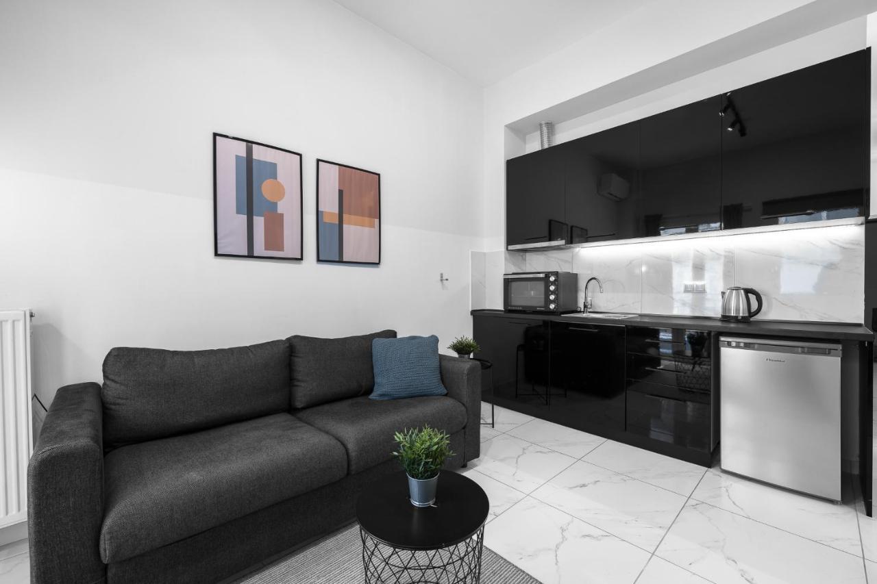 Breez Apartments, The Luxury Suites เทสซาโลนิกิ ภายนอก รูปภาพ