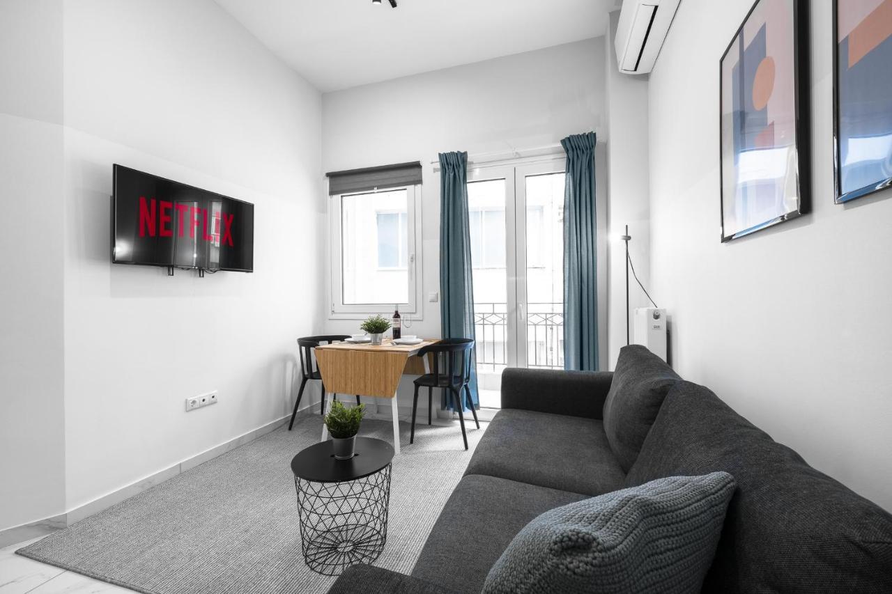 Breez Apartments, The Luxury Suites เทสซาโลนิกิ ภายนอก รูปภาพ