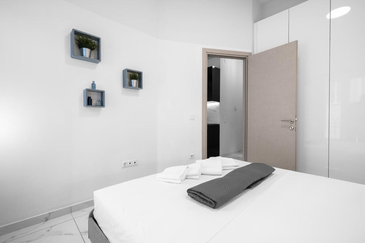 Breez Apartments, The Luxury Suites เทสซาโลนิกิ ภายนอก รูปภาพ