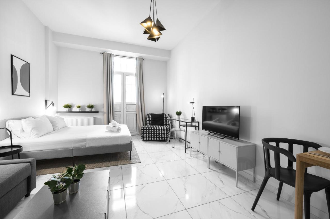 Breez Apartments, The Luxury Suites เทสซาโลนิกิ ภายนอก รูปภาพ