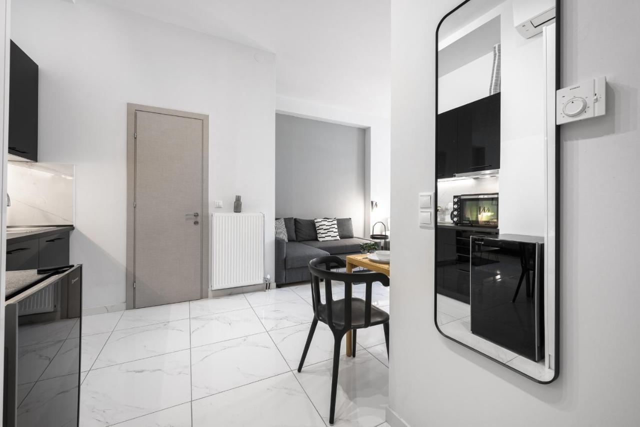 Breez Apartments, The Luxury Suites เทสซาโลนิกิ ภายนอก รูปภาพ