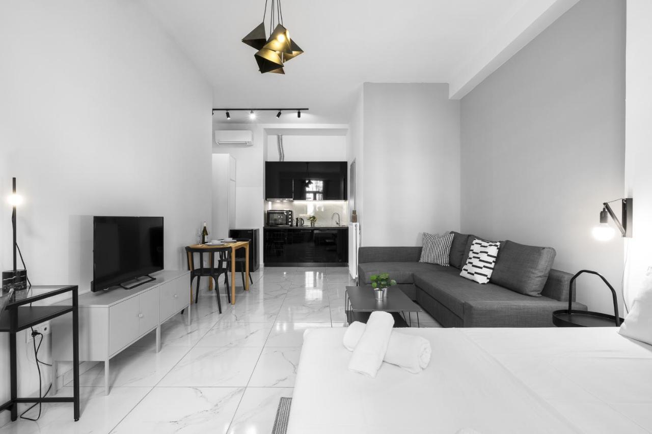 Breez Apartments, The Luxury Suites เทสซาโลนิกิ ภายนอก รูปภาพ
