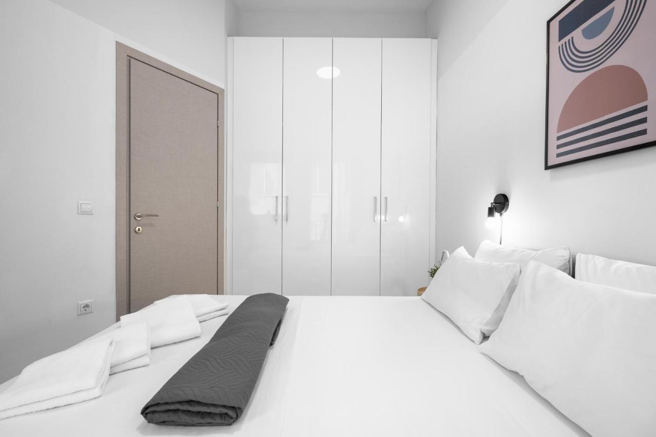 Breez Apartments, The Luxury Suites เทสซาโลนิกิ ภายนอก รูปภาพ