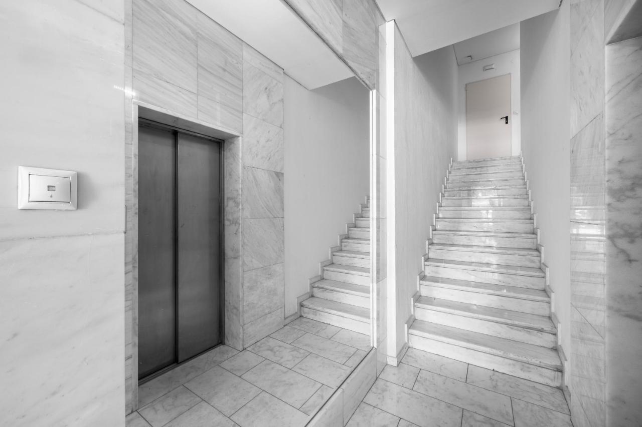 Breez Apartments, The Luxury Suites เทสซาโลนิกิ ภายนอก รูปภาพ